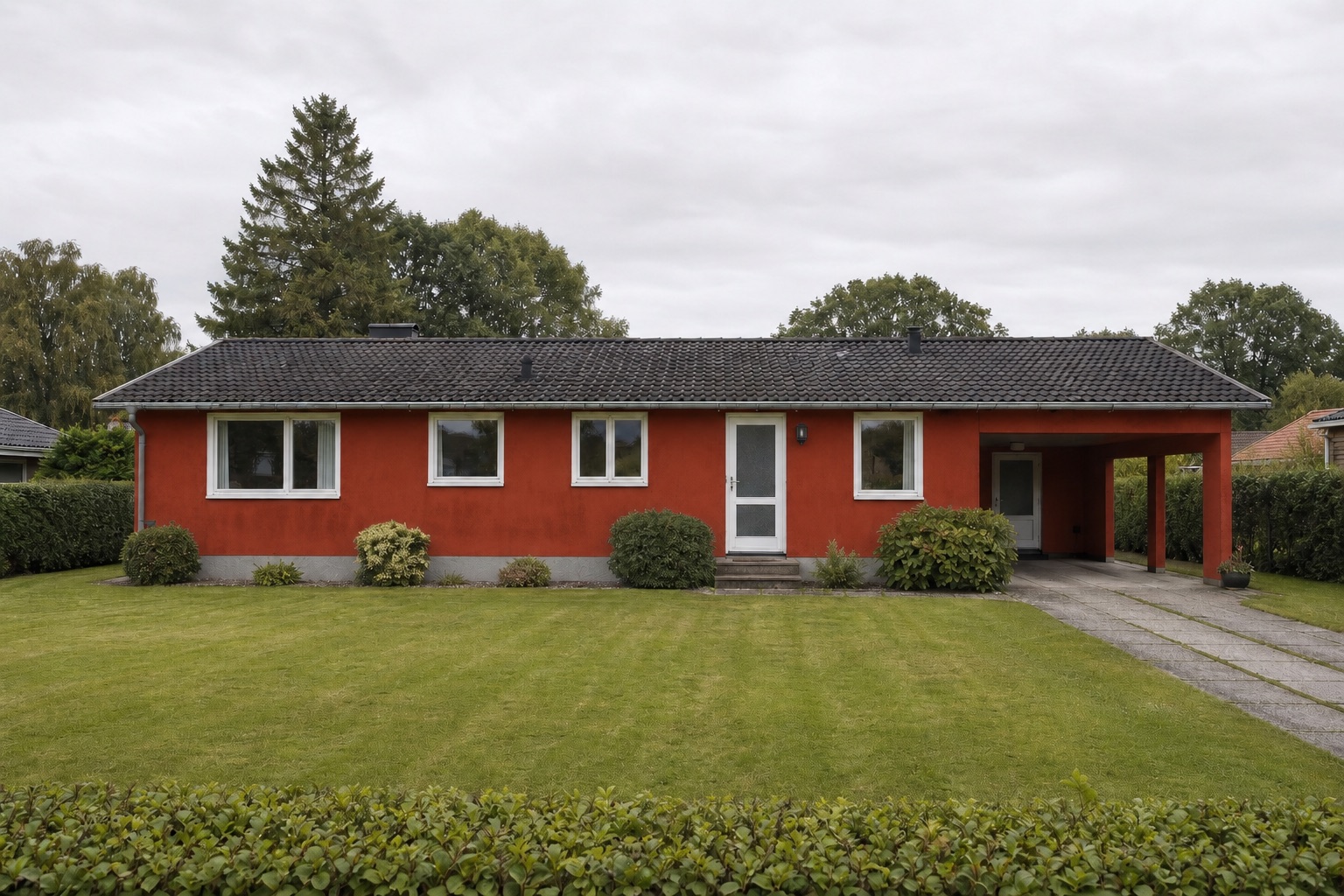 Husfacade før malermakeover